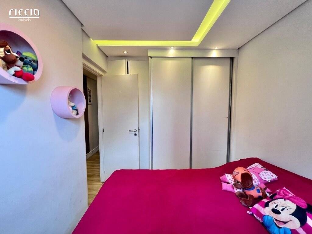 Apartamento à venda com 2 quartos, 75m² - Foto 10