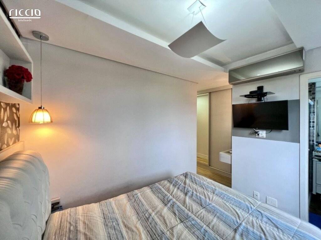 Apartamento à venda com 2 quartos, 75m² - Foto 14