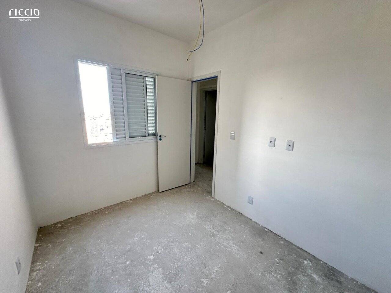 Apartamento à venda com 3 quartos, 70m² - Foto 11