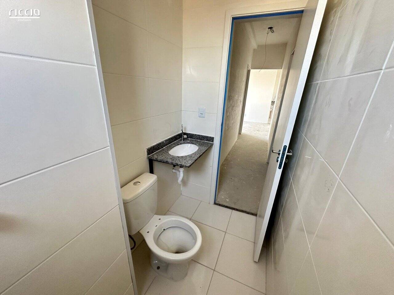 Apartamento à venda com 3 quartos, 70m² - Foto 25