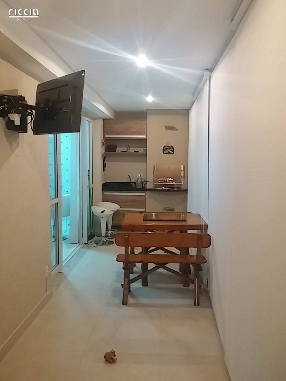 Apartamento à venda com 3 quartos, 119m² - Foto 3