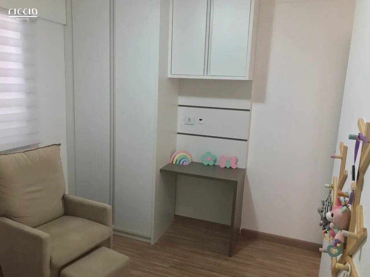 Apartamento à venda com 3 quartos, 83m² - Foto 10