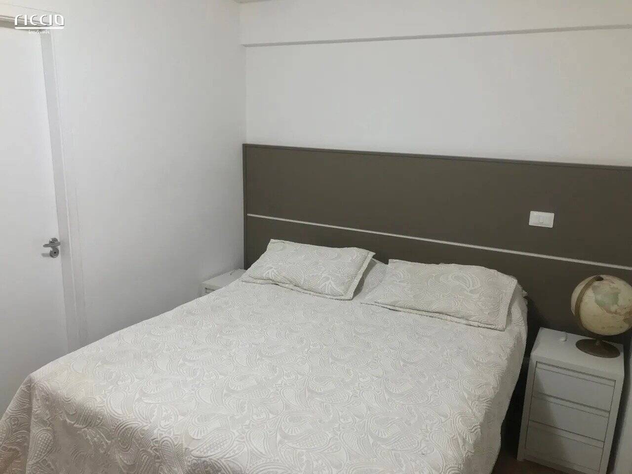 Apartamento à venda com 3 quartos, 83m² - Foto 7