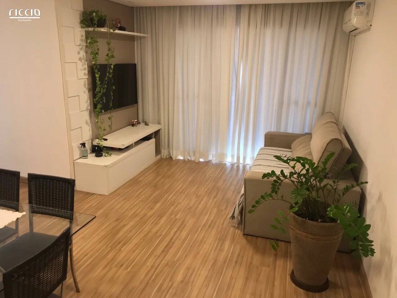 Apartamento à venda com 3 quartos, 83m² - Foto 1