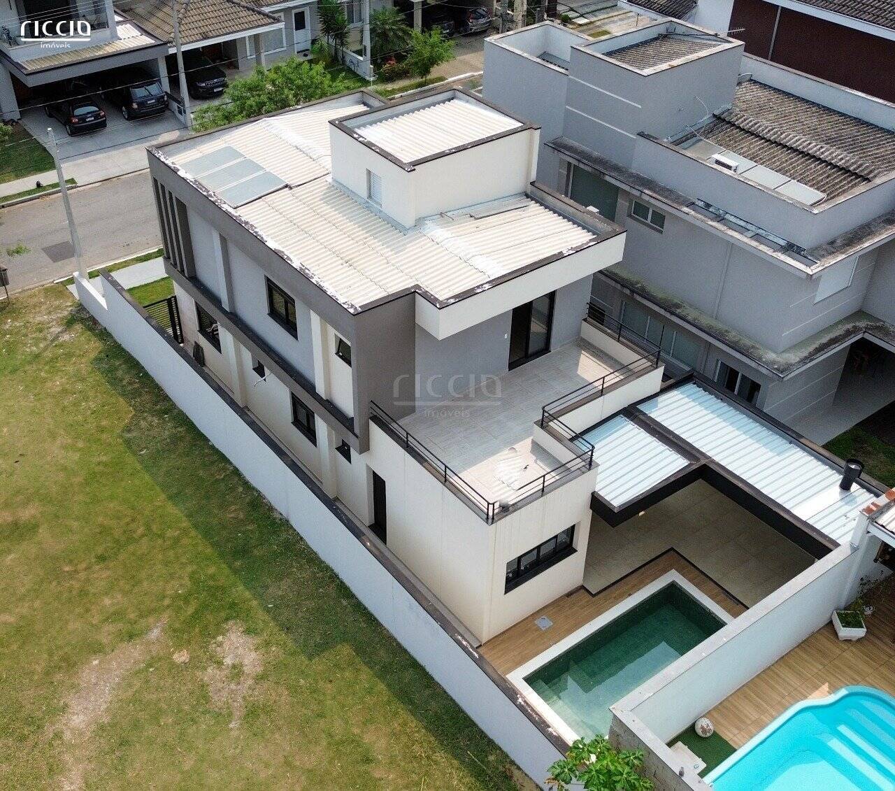 Casa de Condomínio à venda com 3 quartos, 230m² - Foto 1