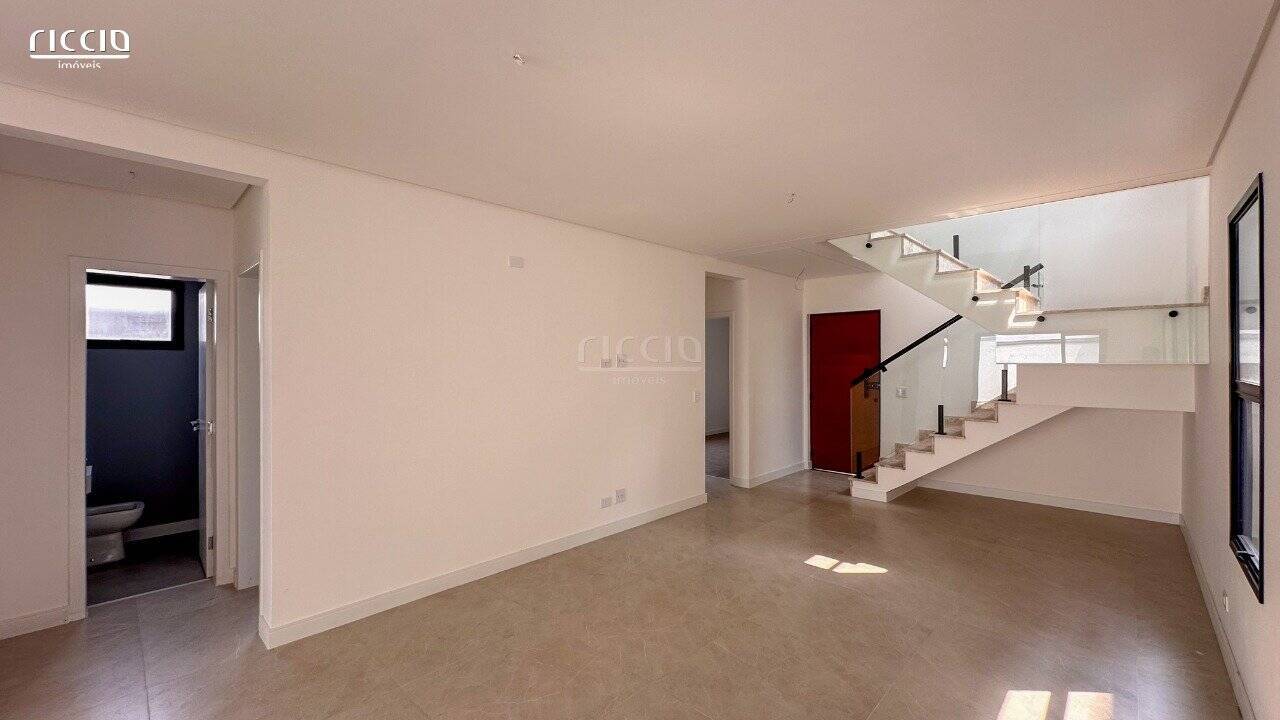 Casa de Condomínio à venda com 3 quartos, 230m² - Foto 6