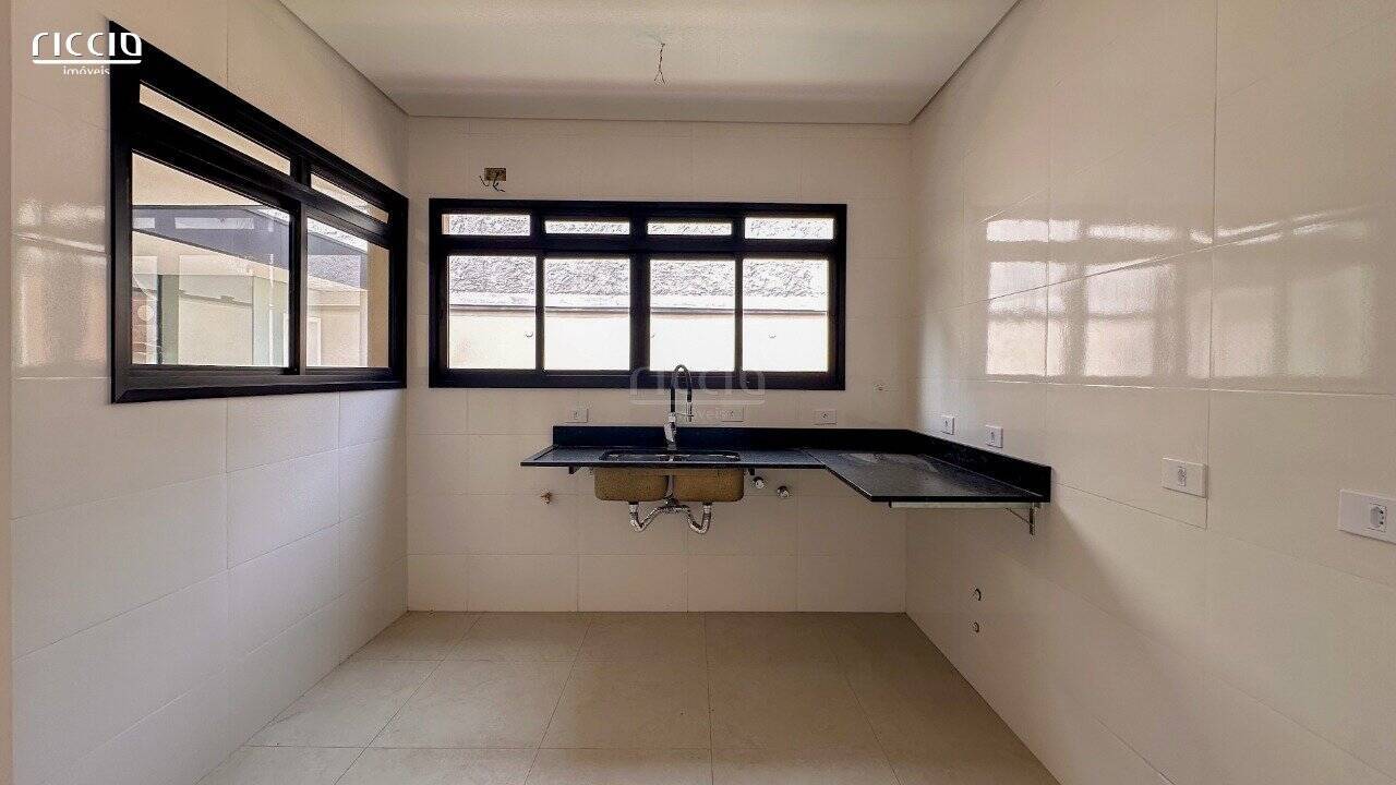 Casa de Condomínio à venda com 3 quartos, 230m² - Foto 8